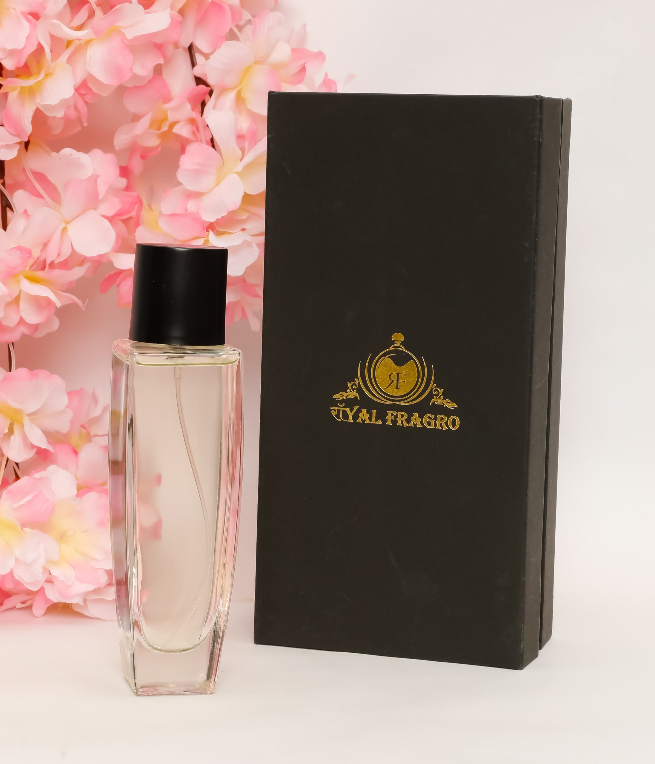 WHITE OUD - Image 4